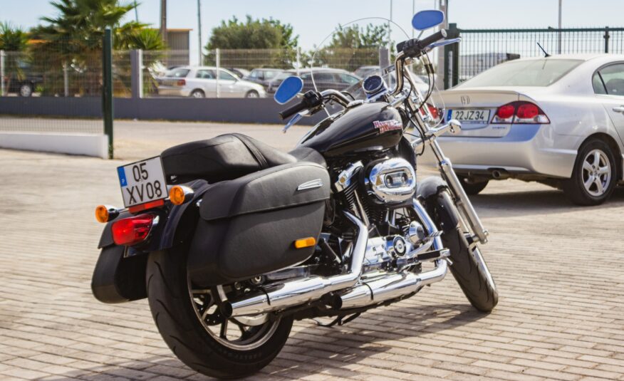 Harley Davidson Sportster Superlow 1200t