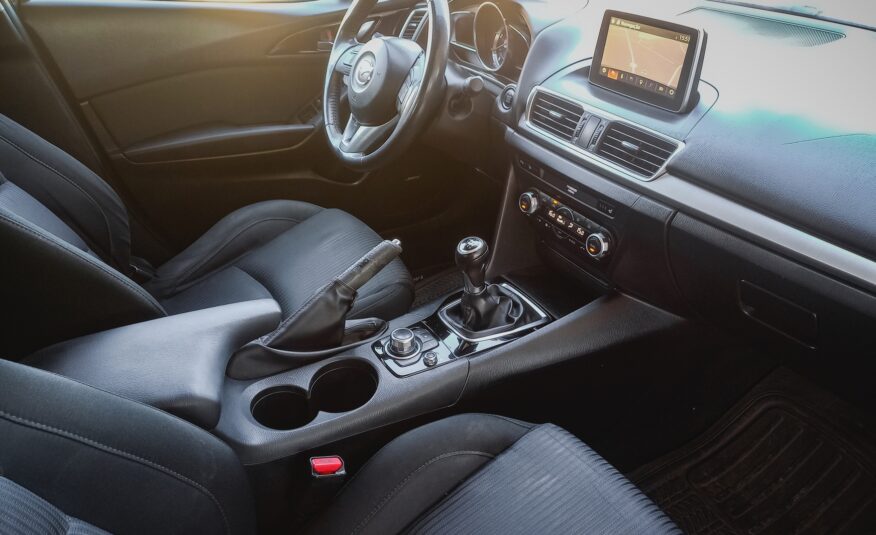 Mazda 3 Skyactiv