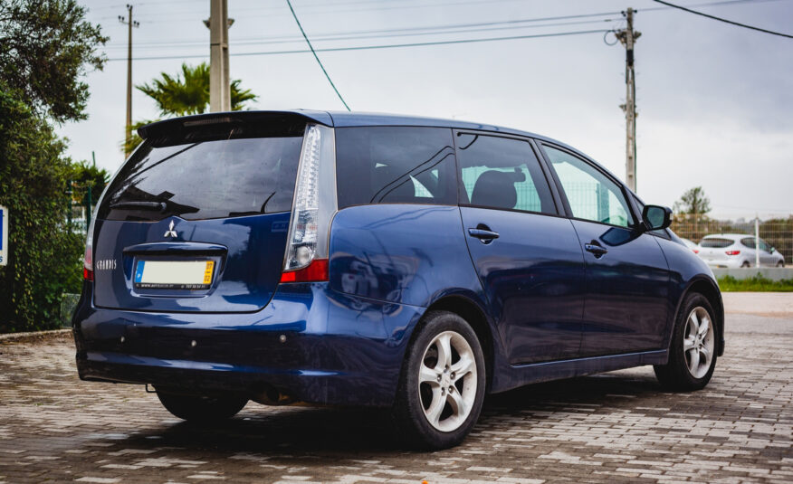 Mitsubishi Grandis 7Lug